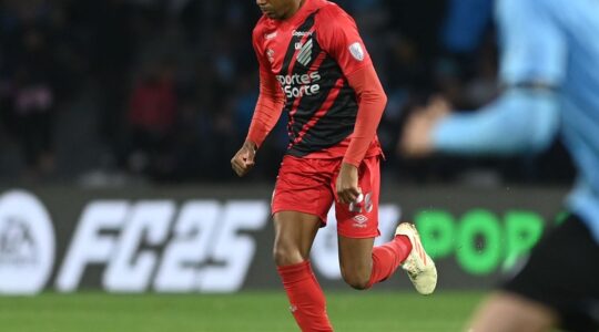 Erick em Belgrano e Athletico