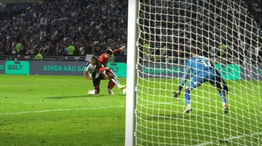 Pênalti não marcado em Di Yorio: Vasco x Athletico