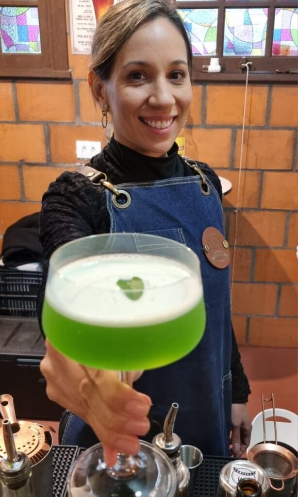 Jantar Cissa drink Hempah