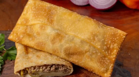 Pastel-de-carne-credito-Gean-Cavalheiro-1024×683.jpg