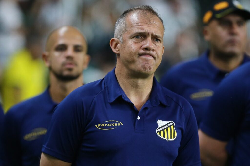 Eduardo Baptista em Coritiba x Novorizontino, no Couto Pereira