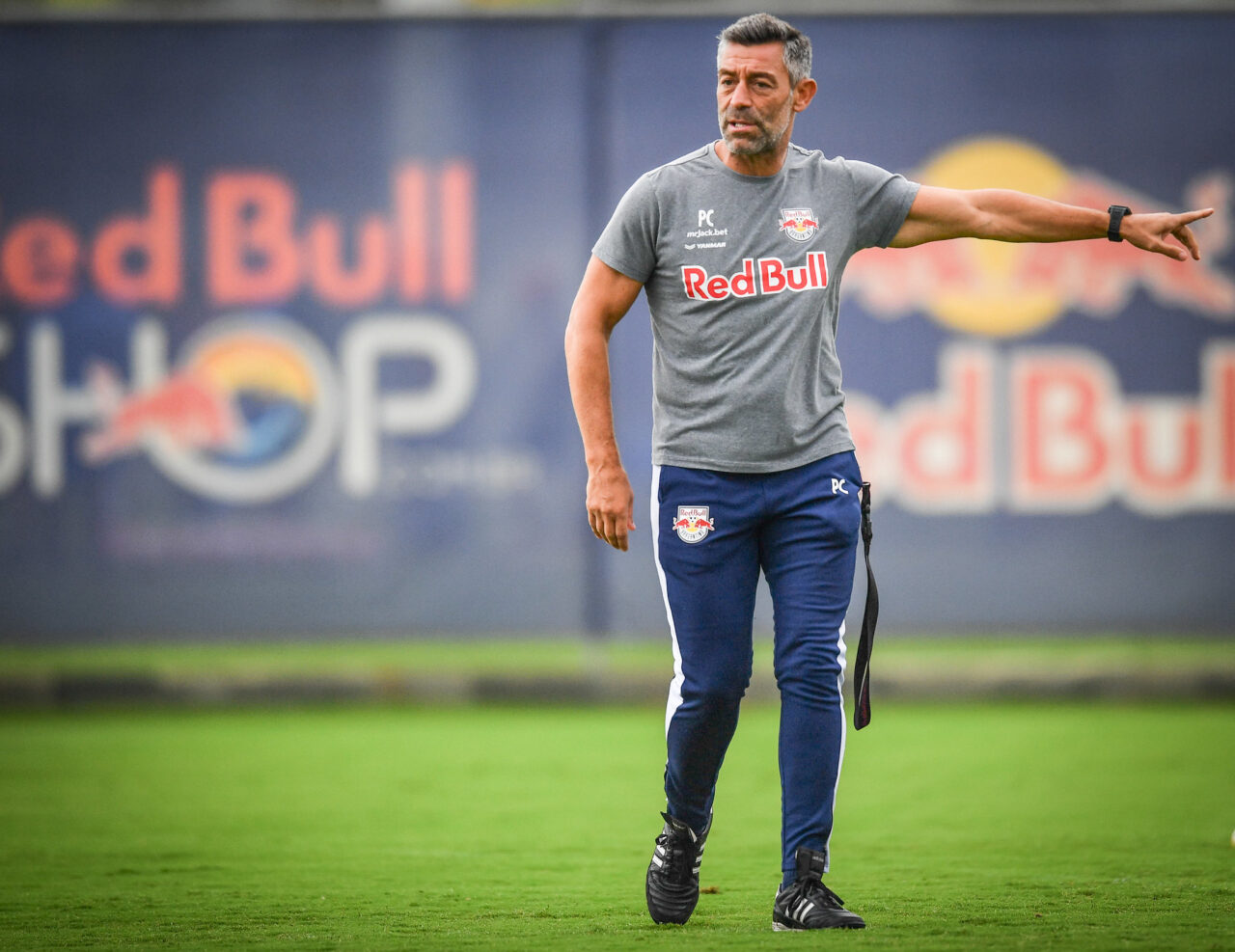 Pedro Caixinha do Red Bull Bragantino