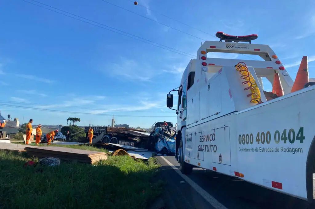 DER-PR faz audiência sobre serviço de guincho e conservação nas rodovias - Bem Paraná