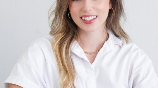 Aline Kalinoski