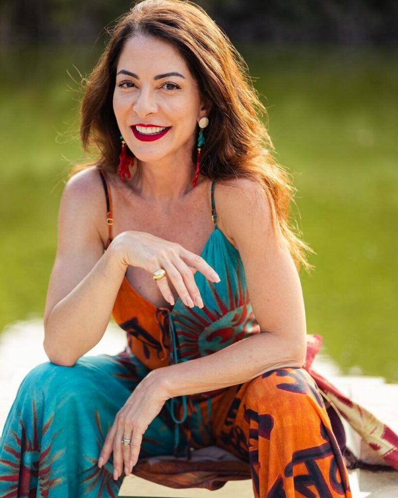 Ana Paula Padrão