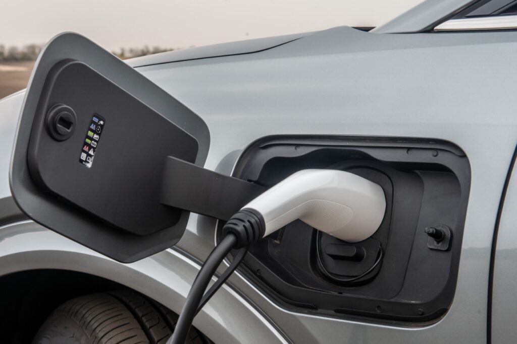 Chevrolet Equinox EV-8113