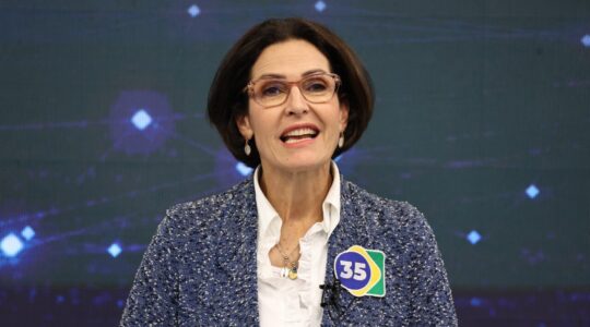 DebateCris2