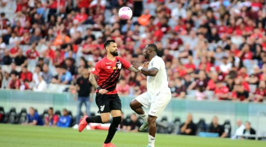 Mastriani em Athletico x Botafogo