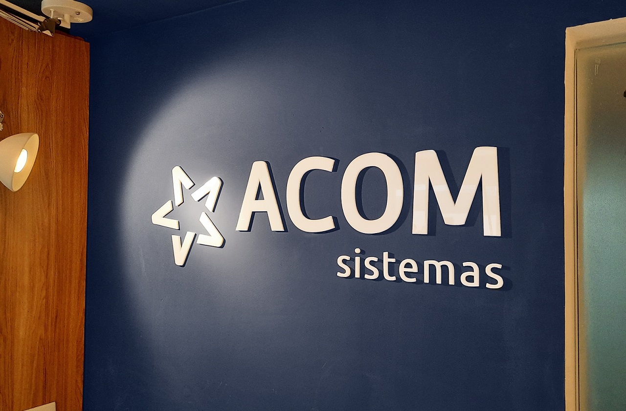 ACOM