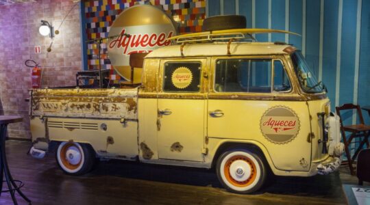 aqueces bar reabre