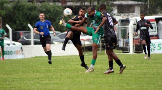 Arapongas e Toledo duelam em semifinal da Terceirona do Campeonato Paranaense