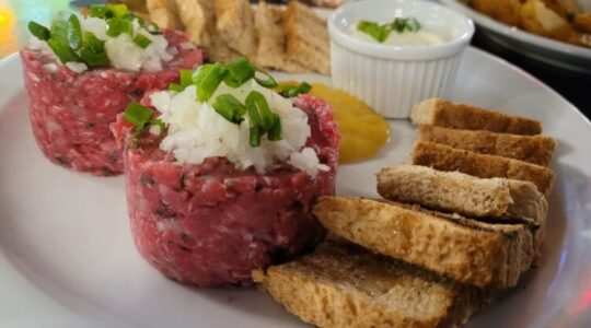 Carne de onça Bavaro
