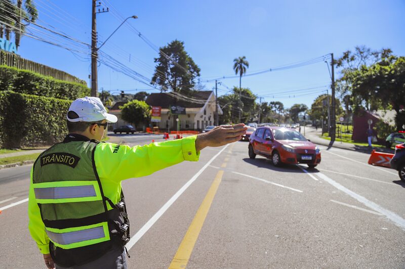 Circuito de Corridas das Indústrias altera trânsito na Cidade Industrial de Curitiba.