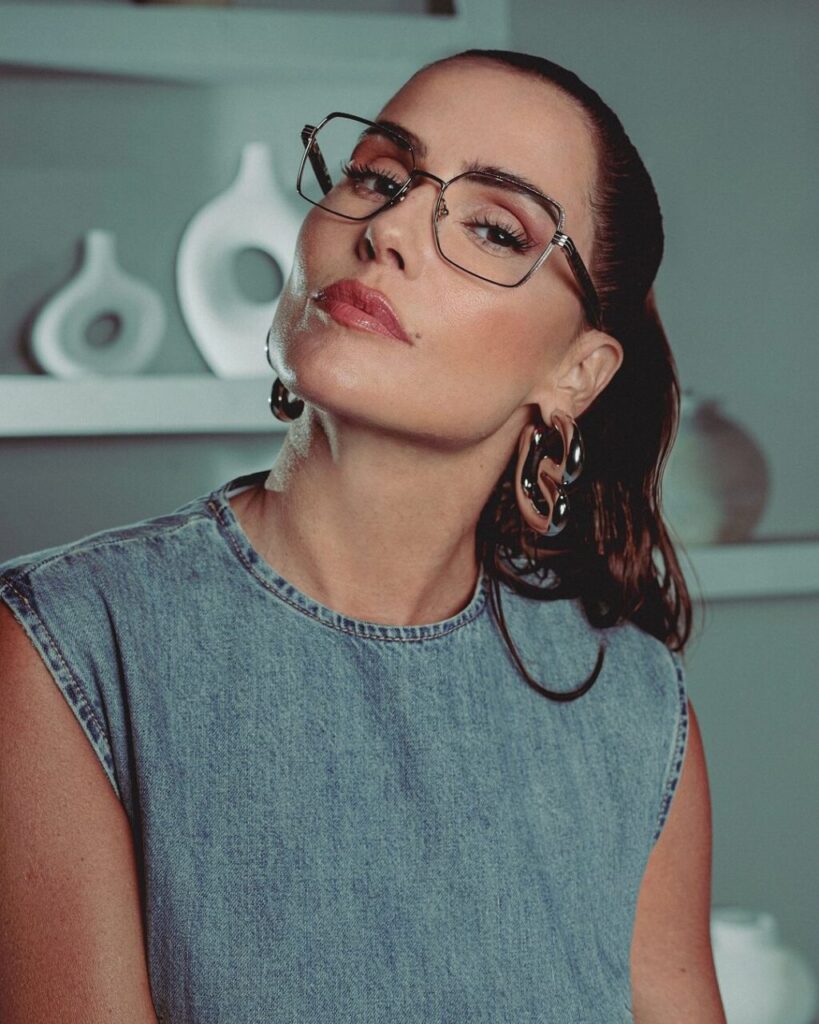 Deborah Secco