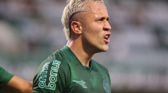 O meia Matheus Frizzo, do Coritiba