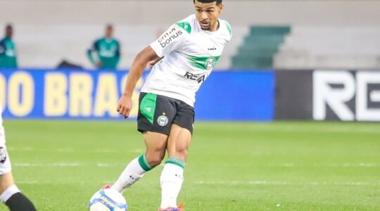 Lucas Ronier, do Coritiba