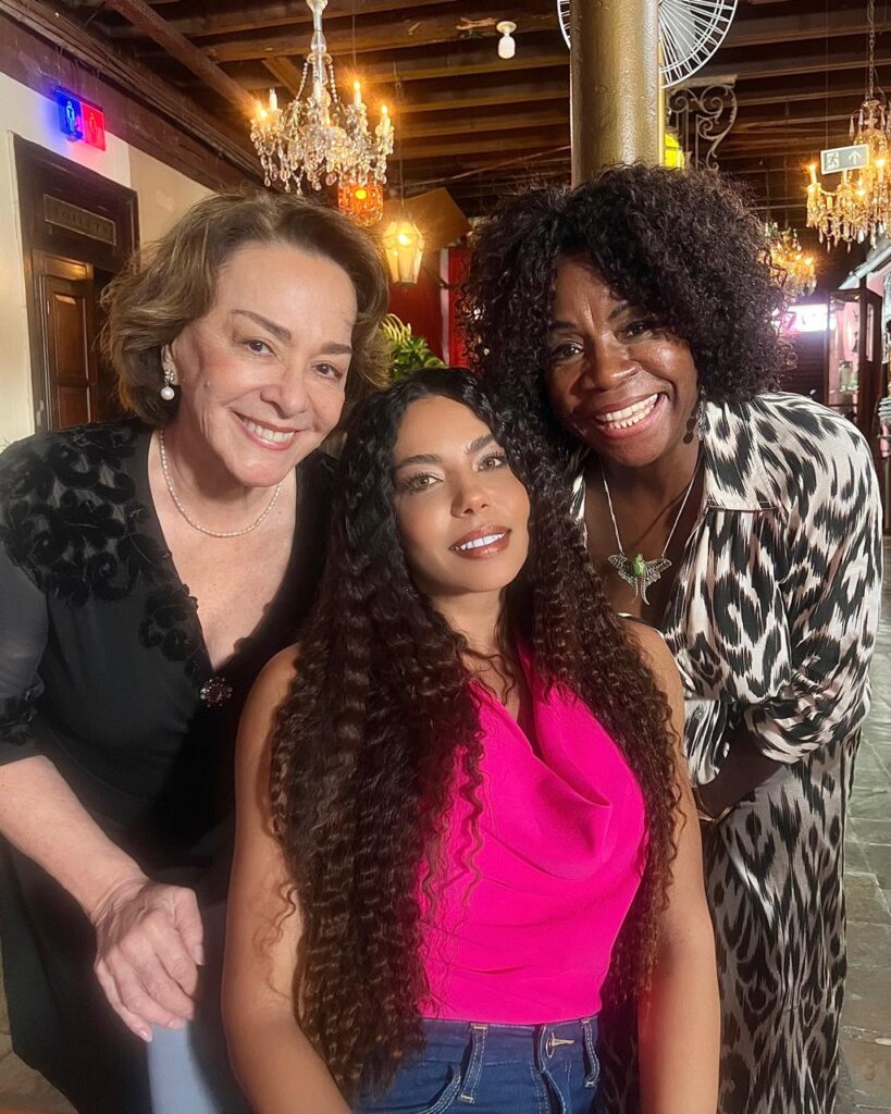 Nivea Maria Jenniffer Setti e Zezeh Barbosa