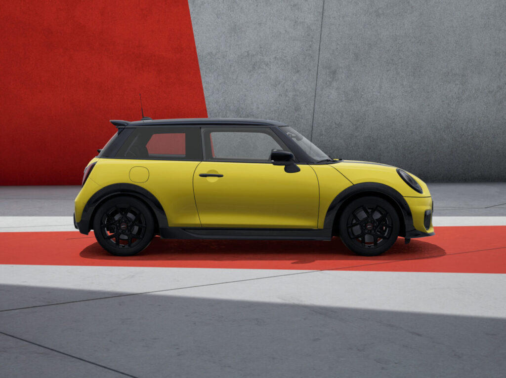P90580793_highRes_mini-cooper-s-sport-