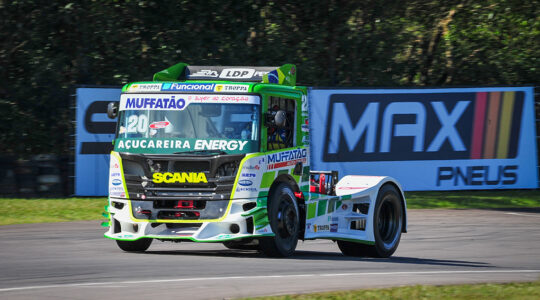O cascavelense Pedro Muffato na Fórmula Truck