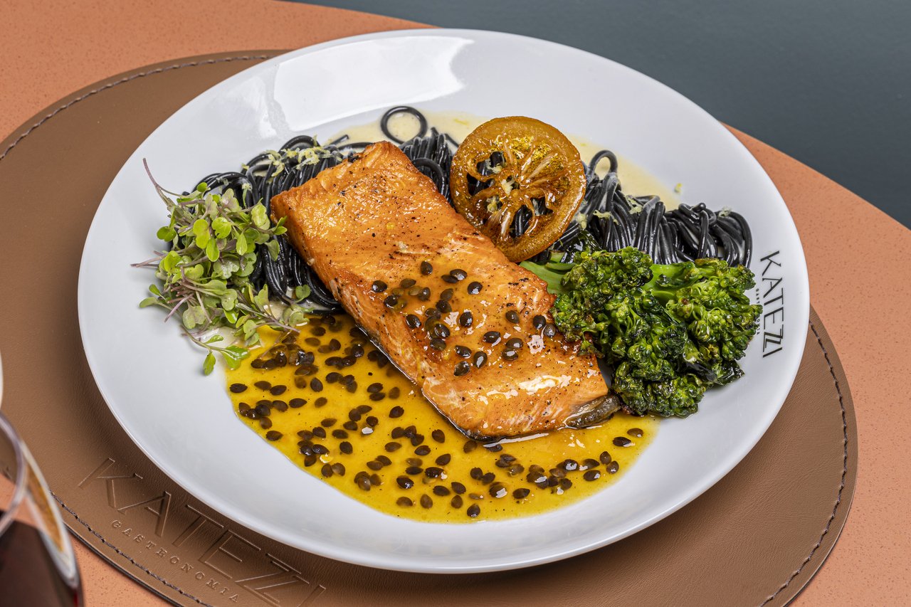 Salmão ao Maracuja e Spaghetti Nero al Limone – Cred Ebraim Martini (3)