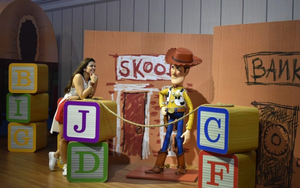 e3f7c700-f20b-4ecf-8bd9-a1bee08c00ca
