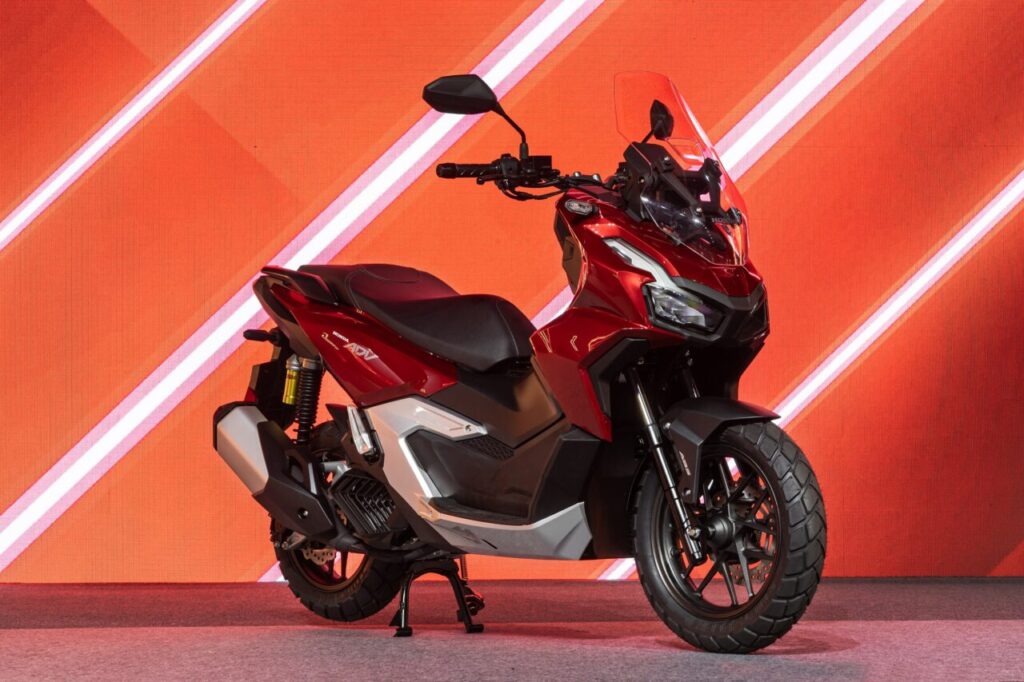 fullsize-PROOM_Honda ADV 160 2025_ (1)