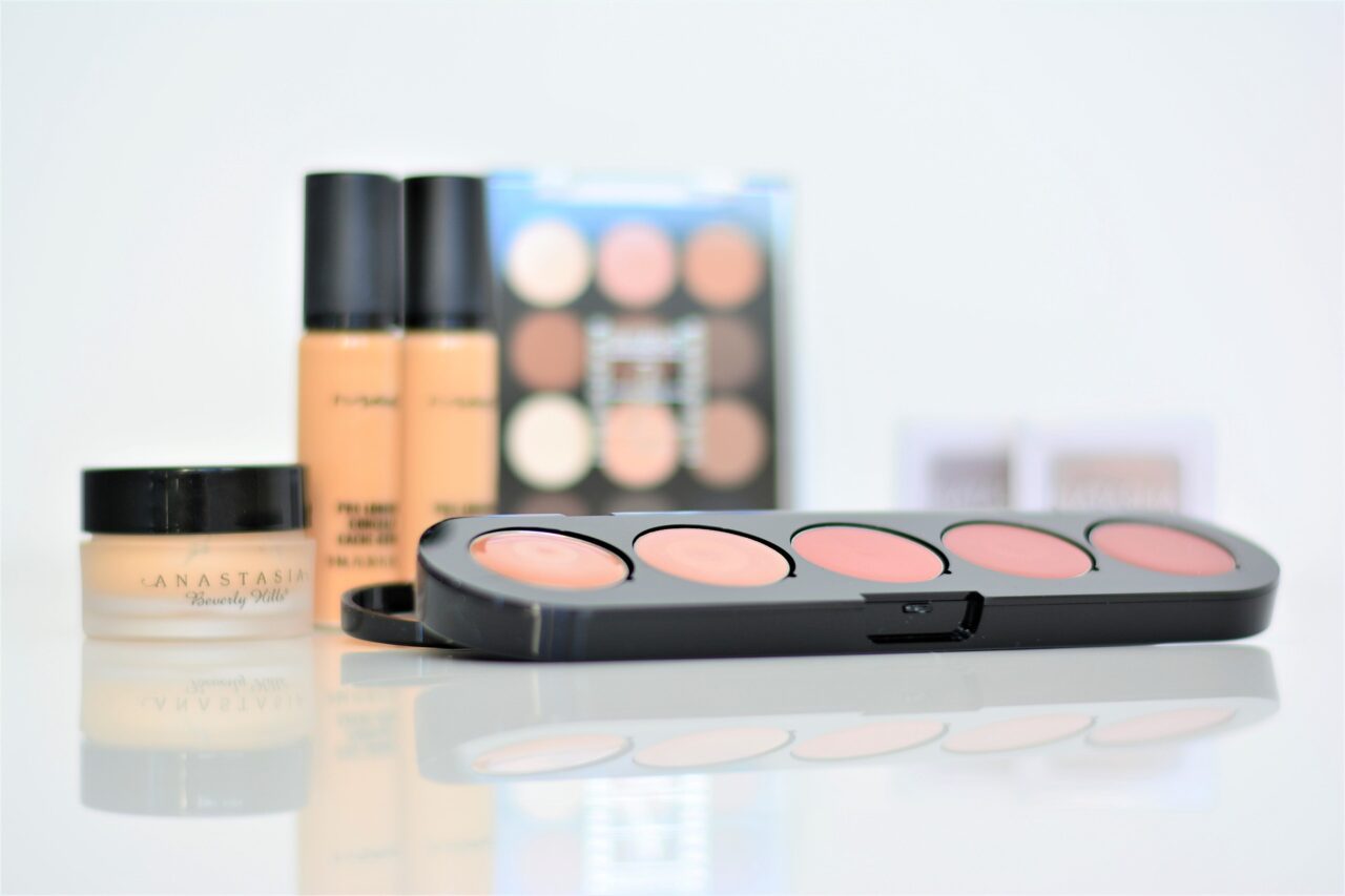 Confira 10 produtos de beleza que estão com até 52% de desconto na Black Friday