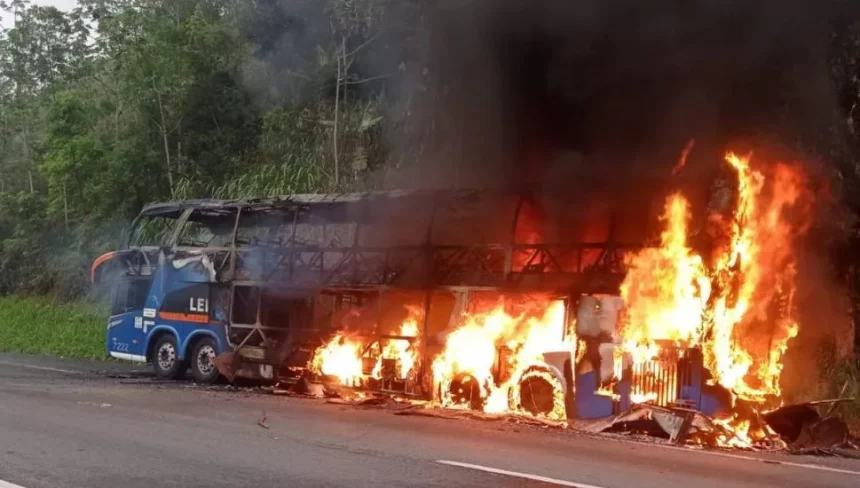 onibus-incendio