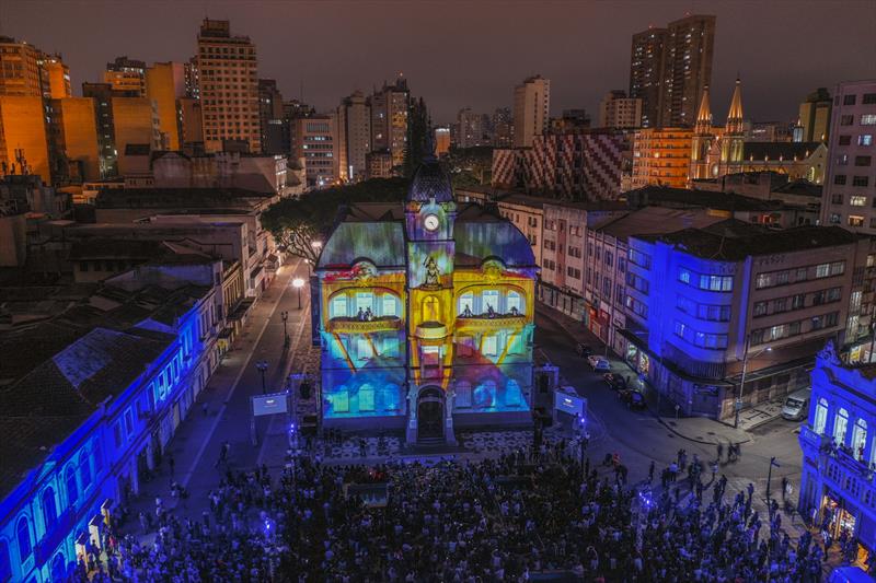 projeções no paço da liberdade curitiba natal