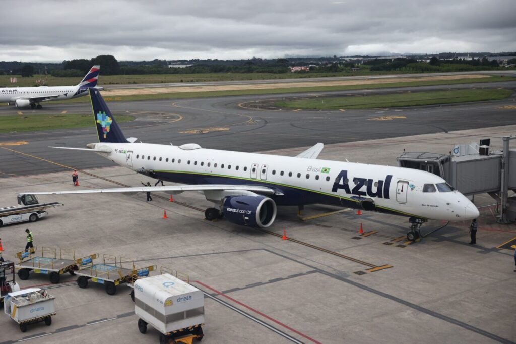 Avião