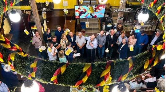 Greca 45 anos do bar do alemao