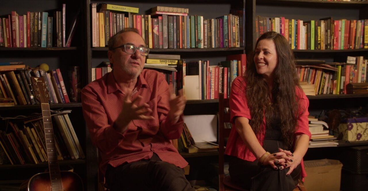 Ivan Santos e Adriane Perin- Rock De Inverno_still