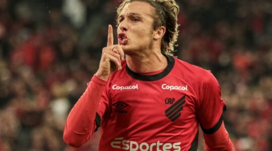 Canobbio, do Athletico Paranaense