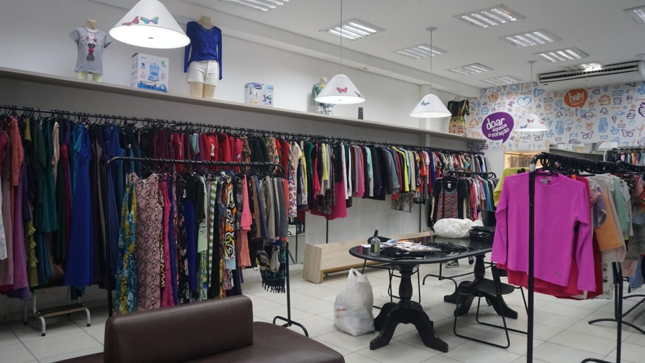 bazar amigos do hc