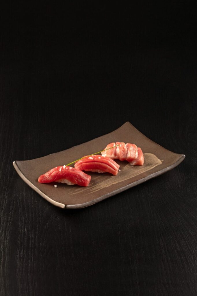 sushi de bluefin_3 cortes akami, chūtoro e ōtoto_crédito foto Marcelo Krelling