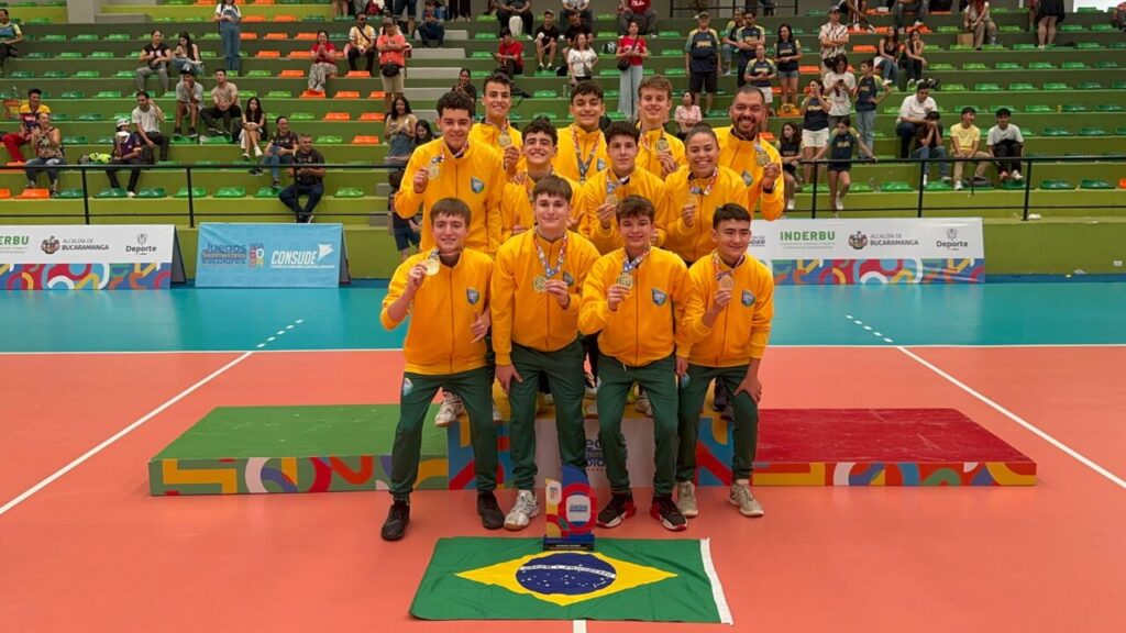 volei masculino colegio bom jesus