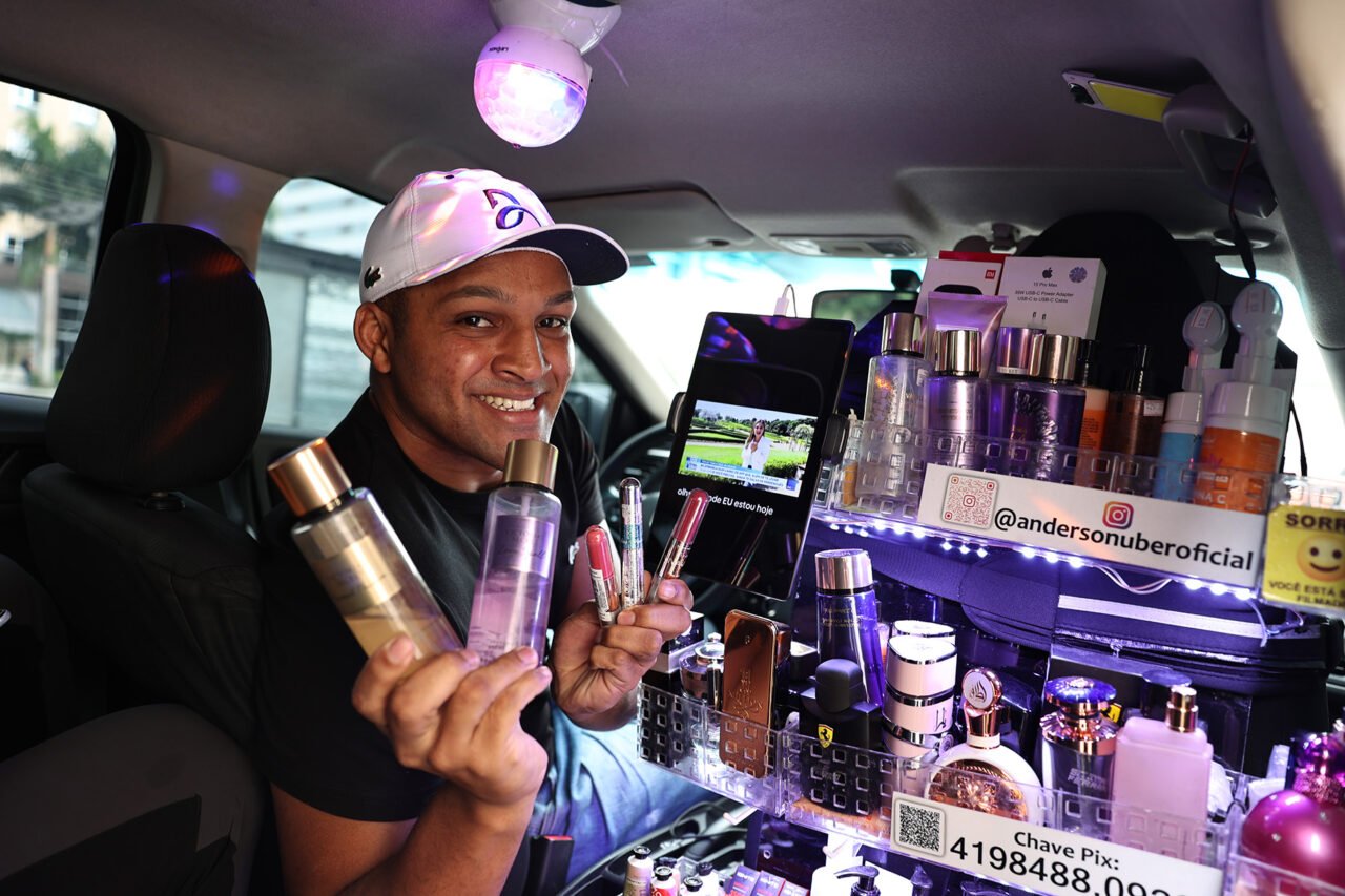 ANDERSON UBER VENDE PERFUME