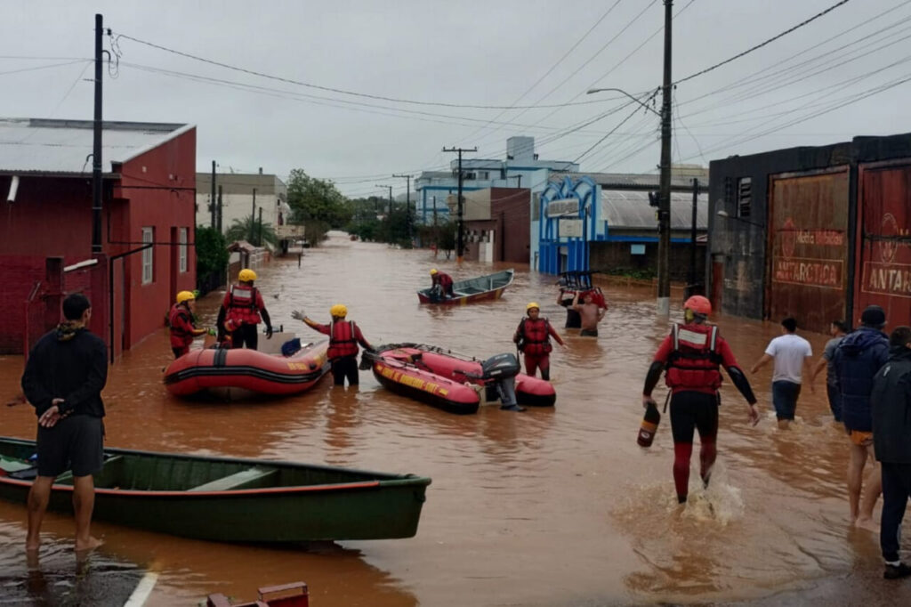 BOMBEIROS – 1
