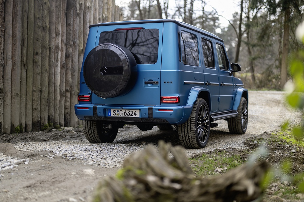 Der GELÄNDEWAGEN: Offroad. Unlimited. Established 1979.
The GELÄNDEWAGEN: Off-road. Unlimited. Established in 1979.