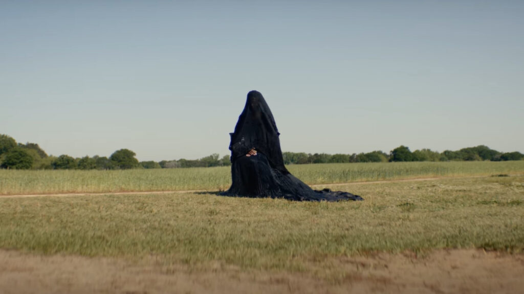 A Mulher no Jardim – Cred Universal Pictures, Reprodução