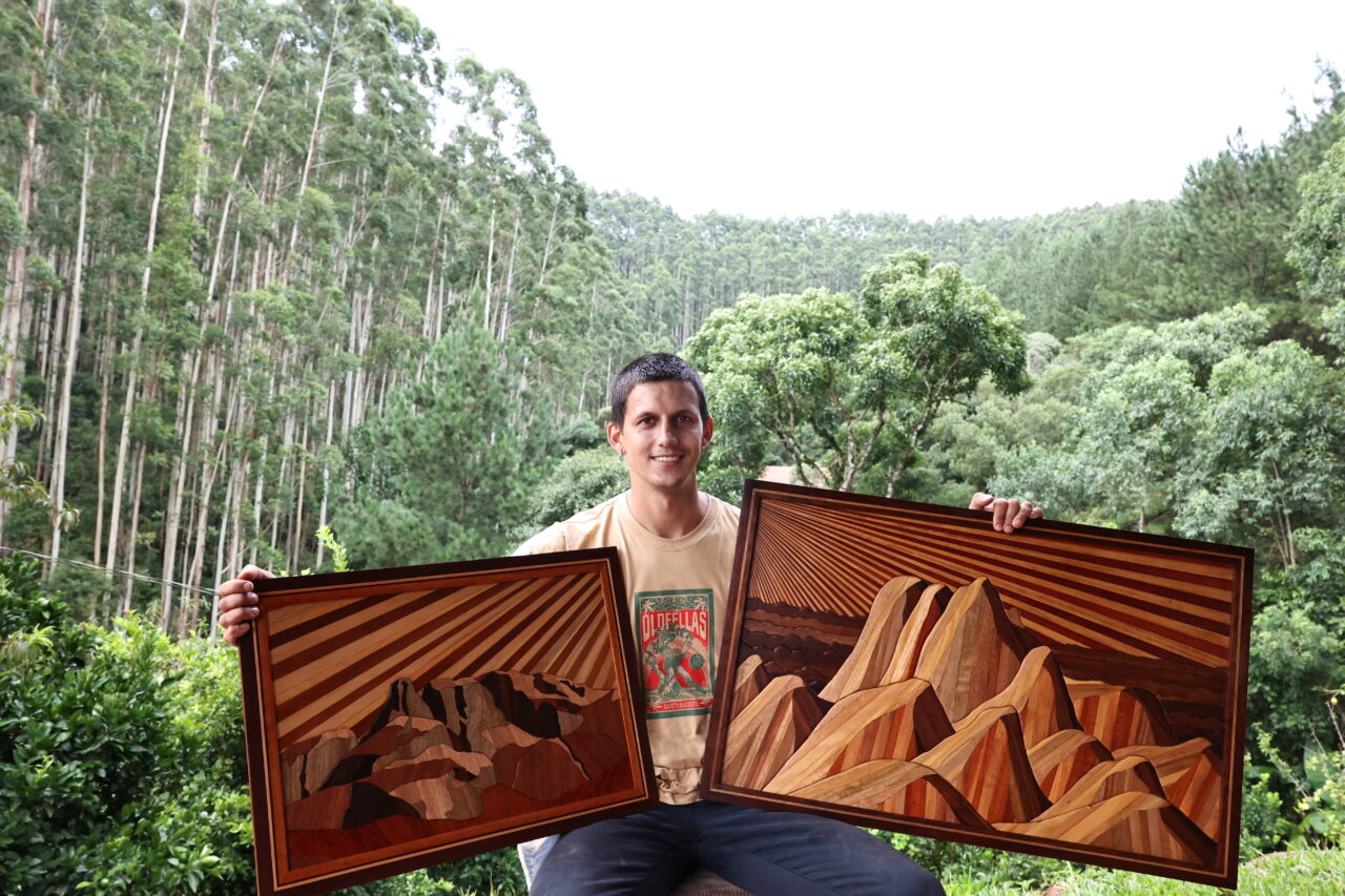 ALEXANDRE BRUSCHZ ARTESAO DE MADEIRA