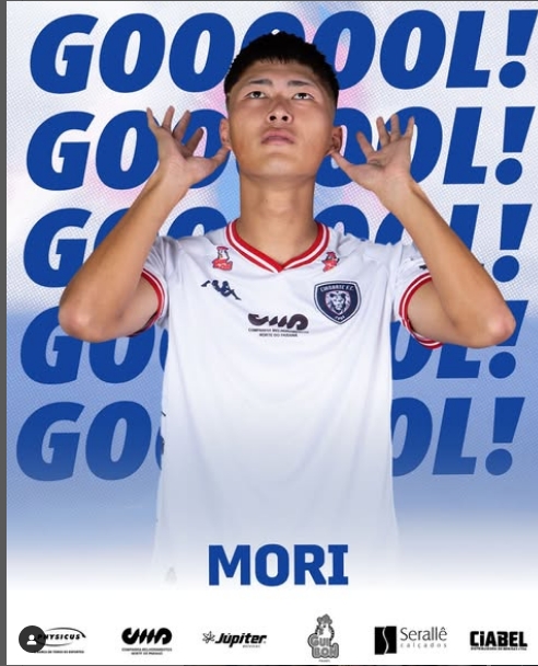 Yosuke Morishige, do Cianorte, comemora gol