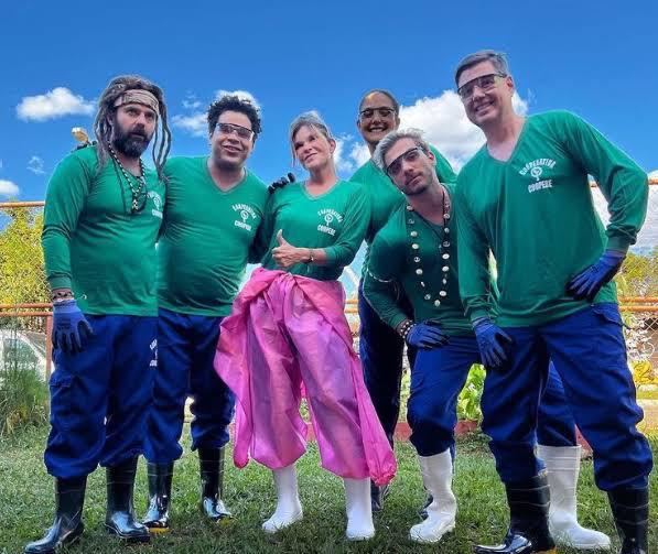 Cristiana Oliveira e elenco