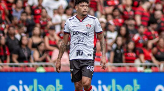 O volante Filipe Machado: na mira do Athletico Paranaense
