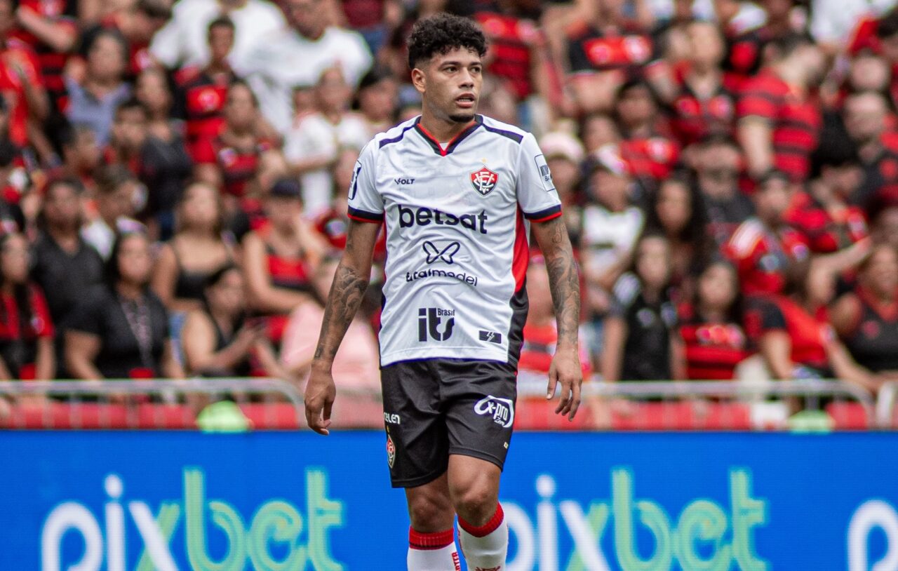 O volante Filipe Machado: na mira do Athletico Paranaense