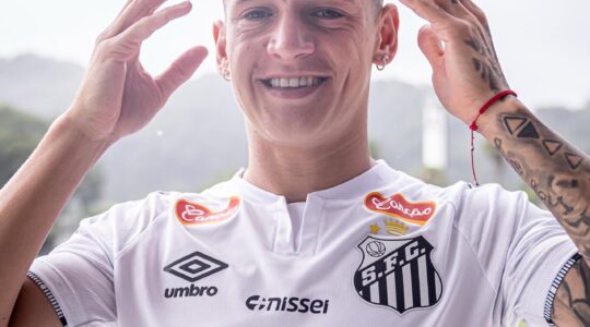 Leo Godoy chega ao Santos: emprestado pelo Athletico