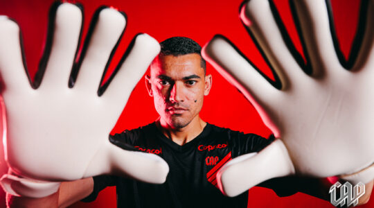 O goleiro Santos volta ao Athletico