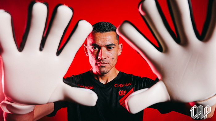 O goleiro Santos volta ao Athletico