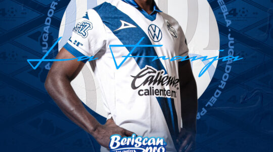 Kevin Velasco no Puebla: na mira do Athletico