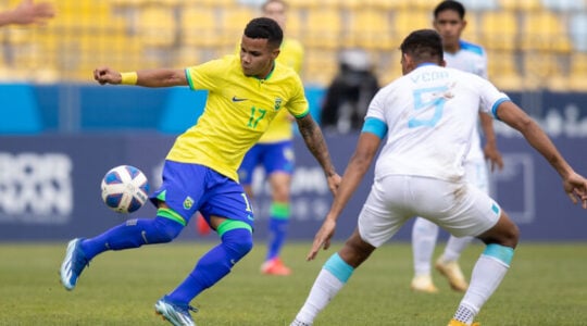 Kaio César, do Coritiba, enfrenta Honduras, pela seleção brasileira
